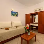 View Luxury 4*