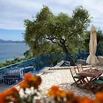 View Luxury 4*