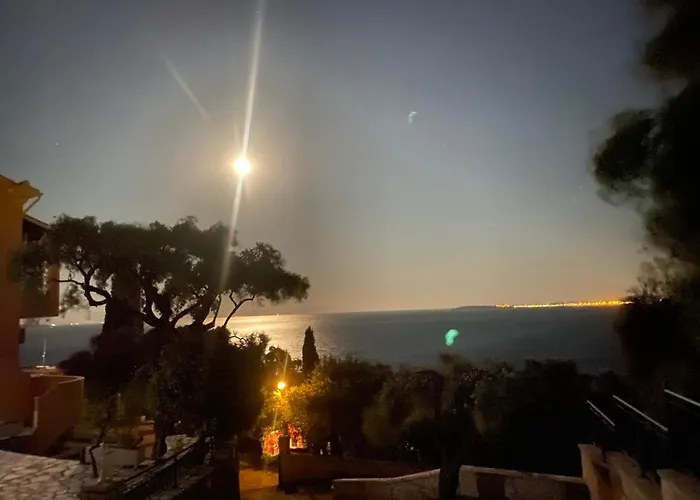 View Luxury Ξενοδοχείο με διαμερίσματα 4*