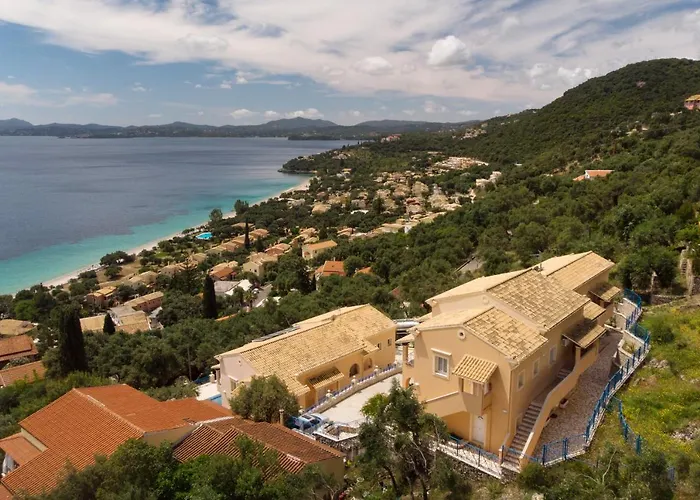 Ξενοδοχείο με διαμερίσματα View Luxury 4*