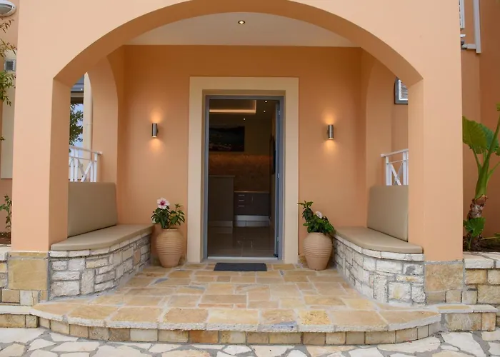 Ξενοδοχείο με διαμερίσματα View Luxury 4*