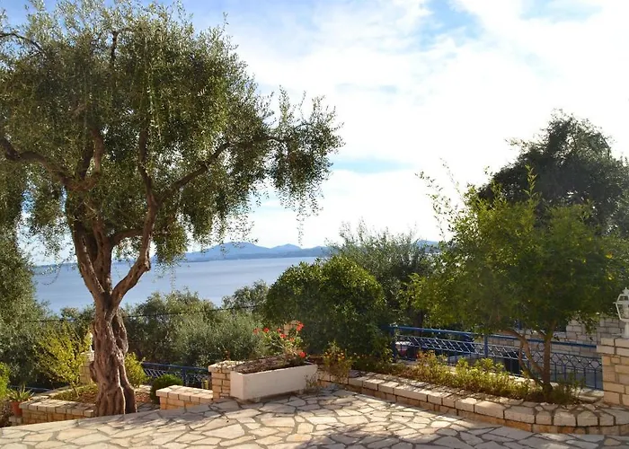 Ξενοδοχείο με διαμερίσματα View Luxury 4*