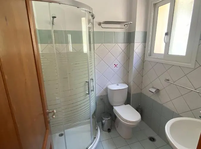 Ξενοδοχείο με διαμερίσματα View Luxury 4*